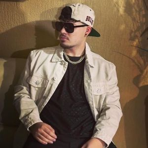 Meet your Posher, Alberto